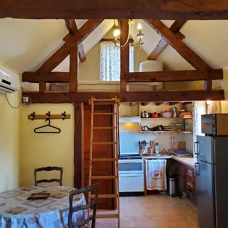 Domaine La Carrière Hébergement de vacances Toulon-sur-Allier